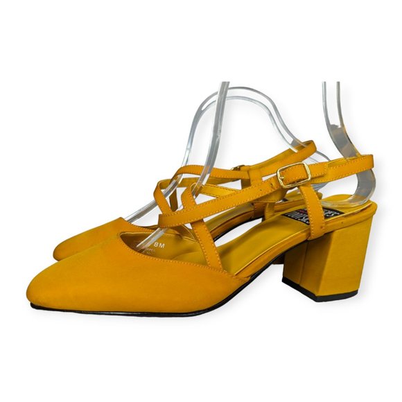Mootsie Tootsie Mustard Love Ya Fabric Block Heel Size 8 - Picture 4 of 12